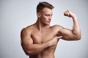 Andrej Medveď - Čoraz viac mužov čelí problémom spojeným s nízkou hladinou testosterónu